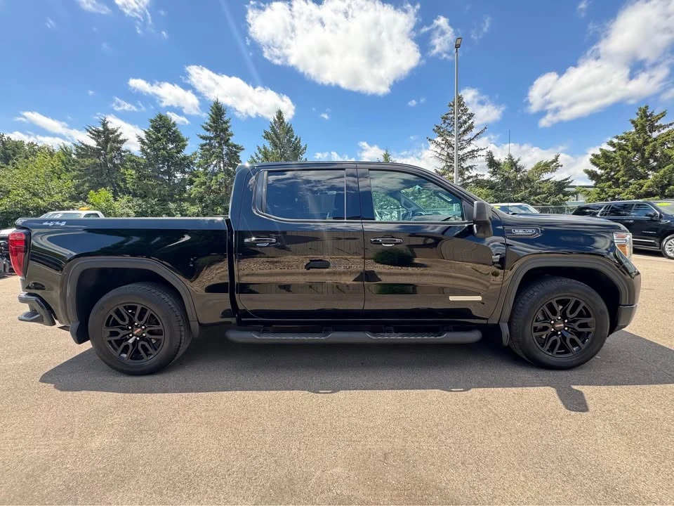 2022 GMC Sierra 5th Gen - Image 4 of 10