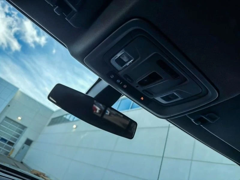 2022 GMC Sierra 5th Gen - Image 16 of 20
