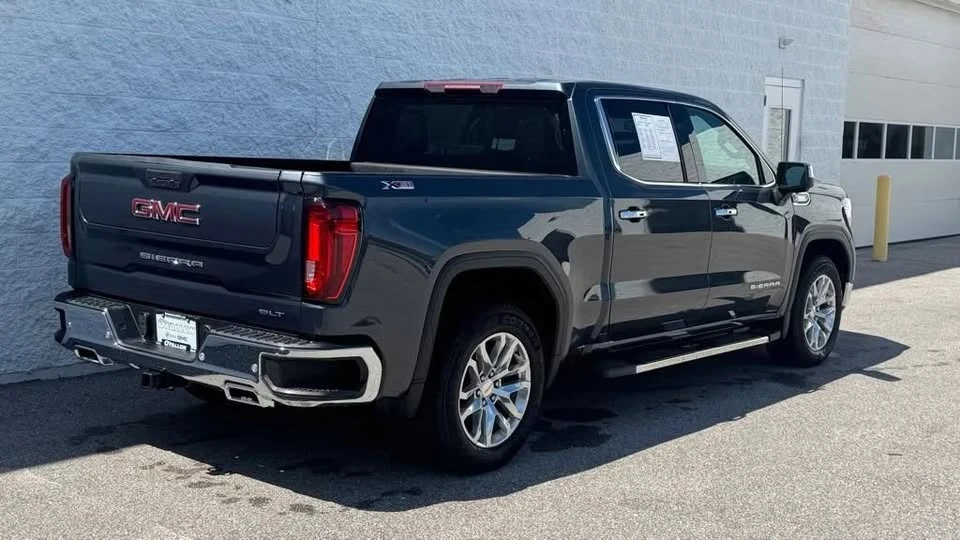 2022 GMC Sierra 5th Gen - Image 2 of 19