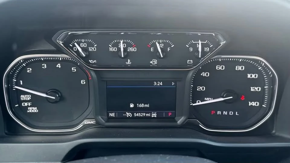 2022 GMC Sierra 5th Gen - Image 9 of 19
