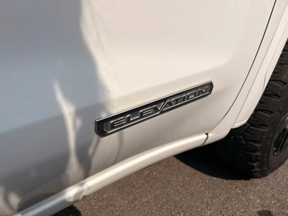 2022 GMC Sierra 5th Gen - Image 12 of 14
