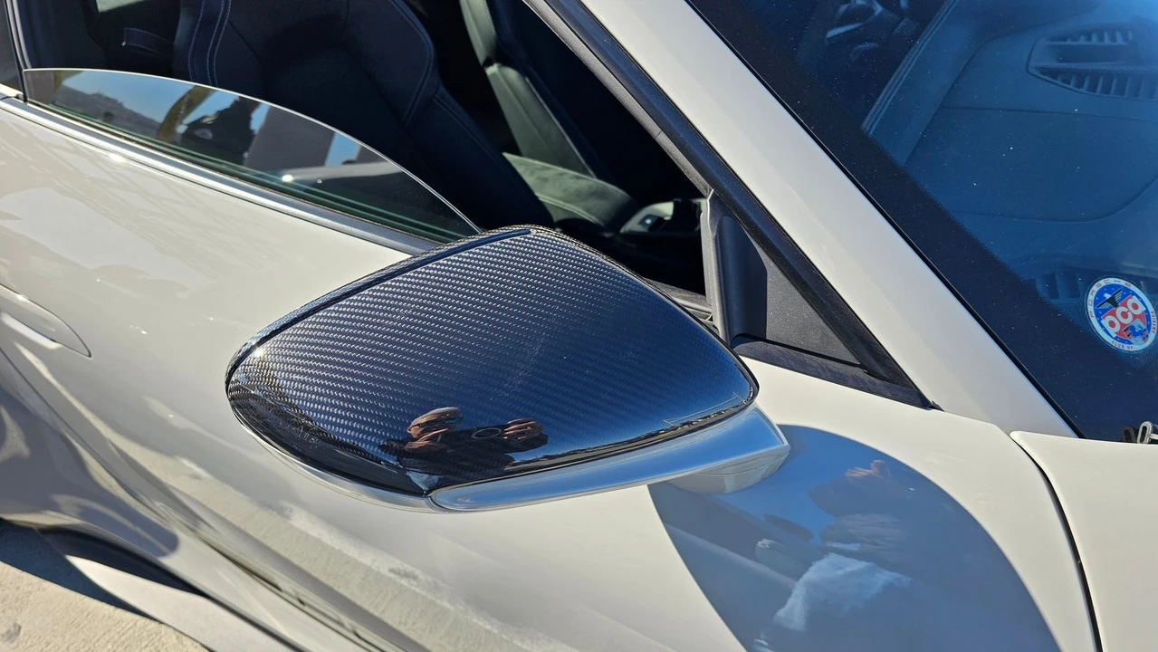 2022 Porsche 992 GT3 - Image 10 of 17