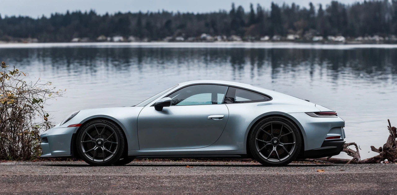 2022 Porsche 992 GT3 - Image 7 of 20