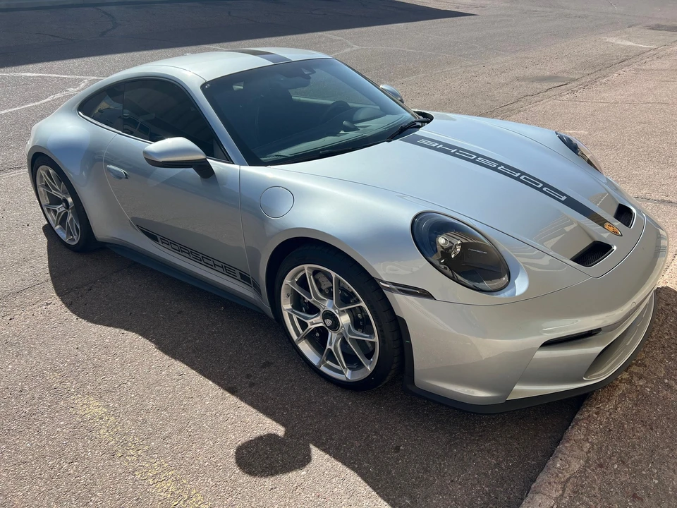 2022 Porsche 992 GT3 - Image 4 of 17