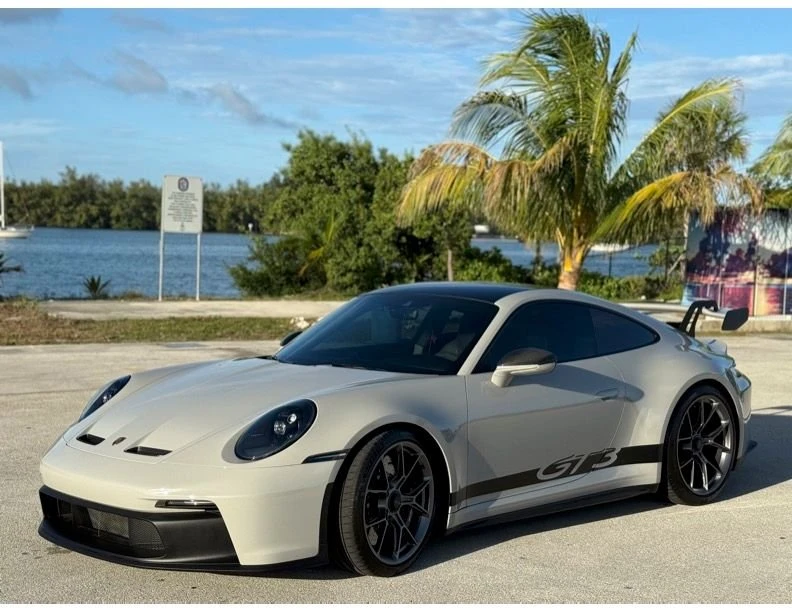 2022 Porsche 992 GT3 - Image 13 of 27