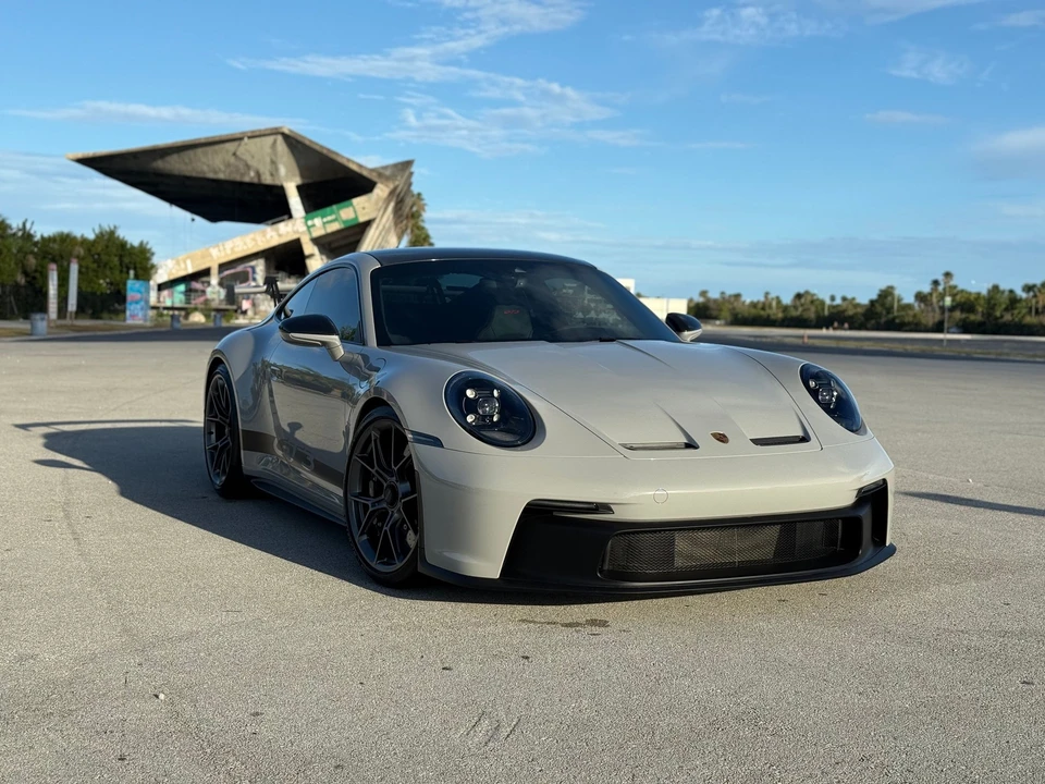 2022 Porsche 992 GT3 - Image 23 of 27