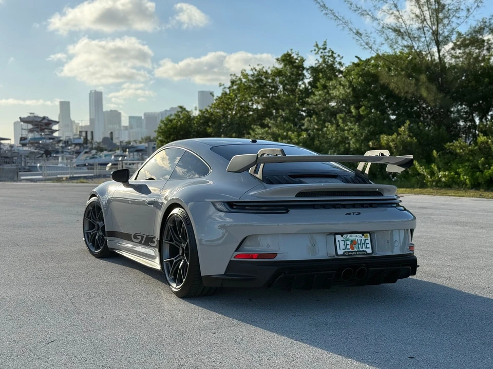 2022 Porsche 992 GT3 - Image 10 of 27