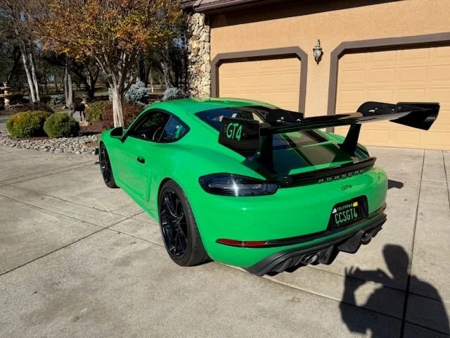 2022 Porsche 718 Cayman GT4 - Image 9 of 18