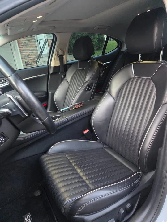 2022 Genesis G70 - Image 13 of 15