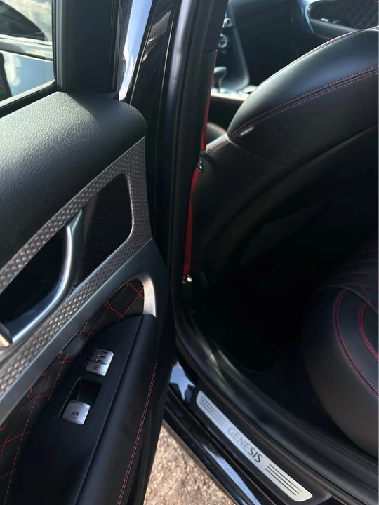 2022 Genesis G70 - Image 7 of 9