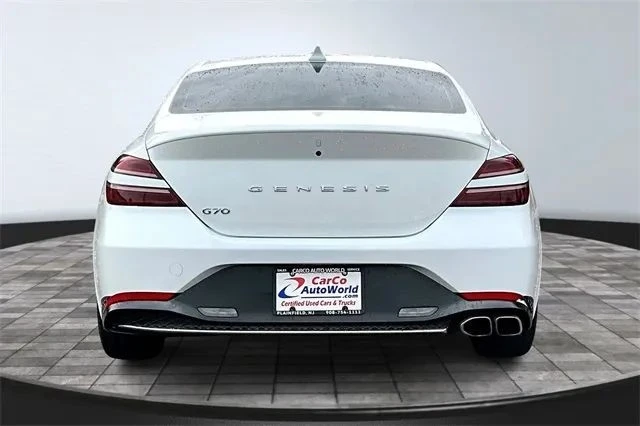 2022 Genesis G70 - Image 5 of 12