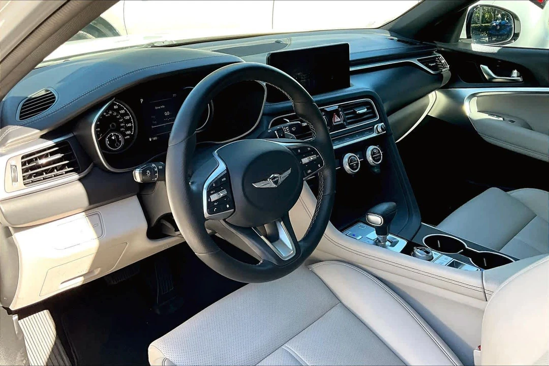2022 Genesis G70 - Image 18 of 21