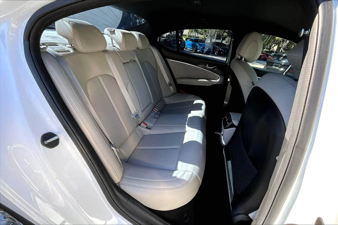 2022 Genesis G70 - Image 20 of 21