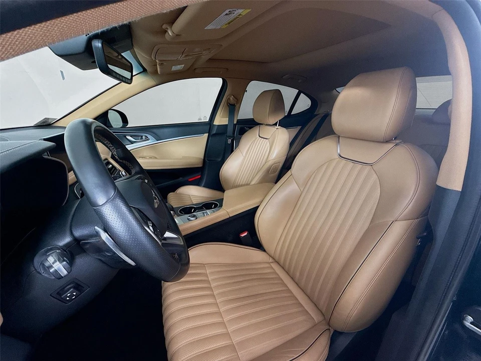 2022 Genesis G70 - Image 14 of 15