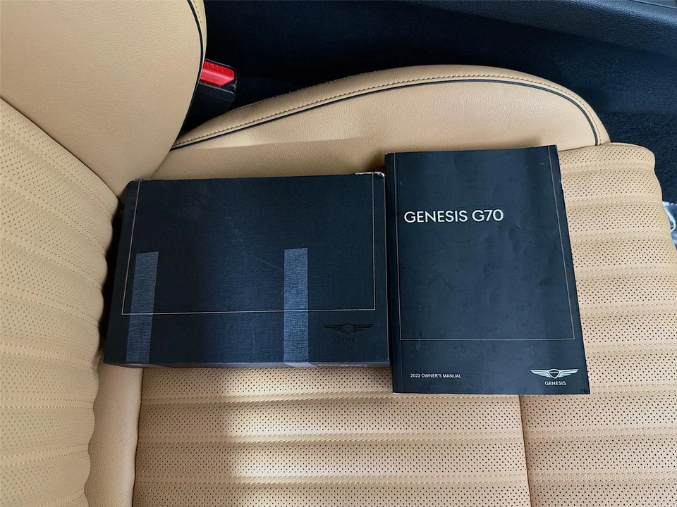 2022 Genesis G70 - Image 20 of 21