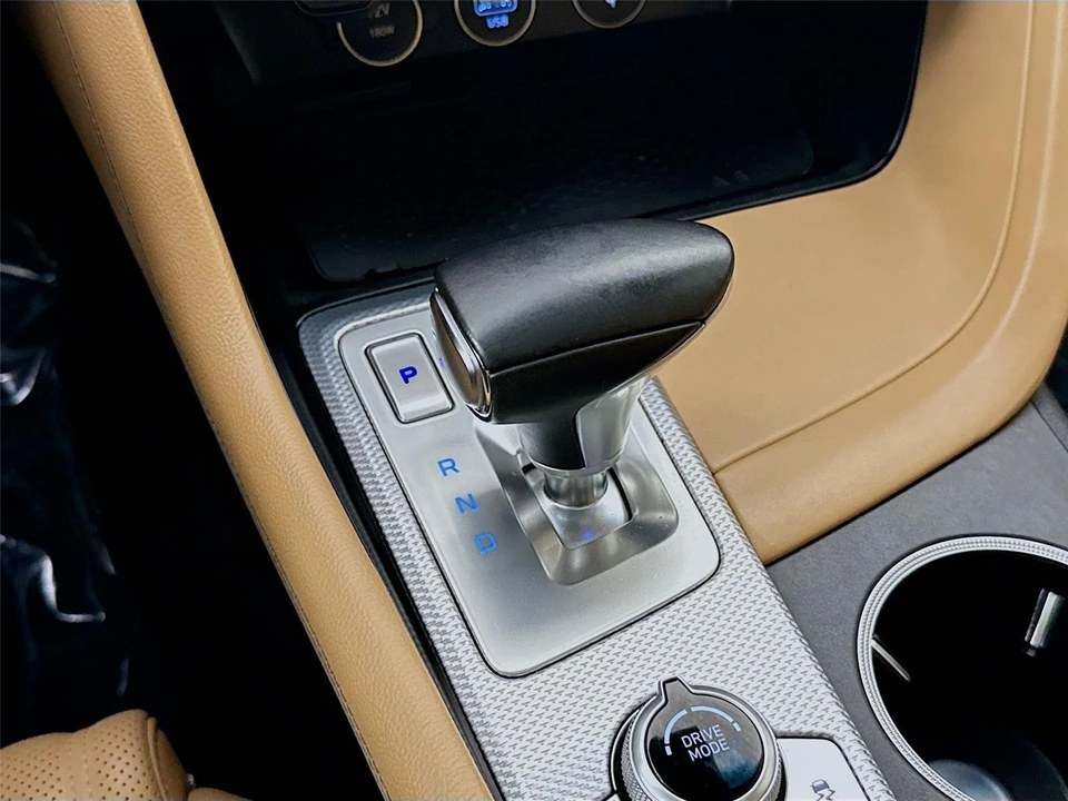 2022 Genesis G70 - Image 13 of 21