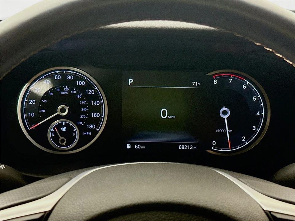 2022 Genesis G70 - Image 11 of 15