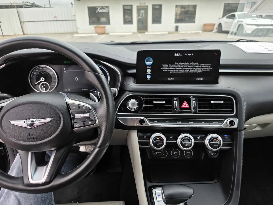 2022 Genesis G70 - Image 12 of 18
