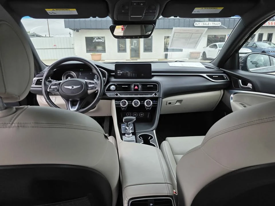 2022 Genesis G70 - Image 15 of 18