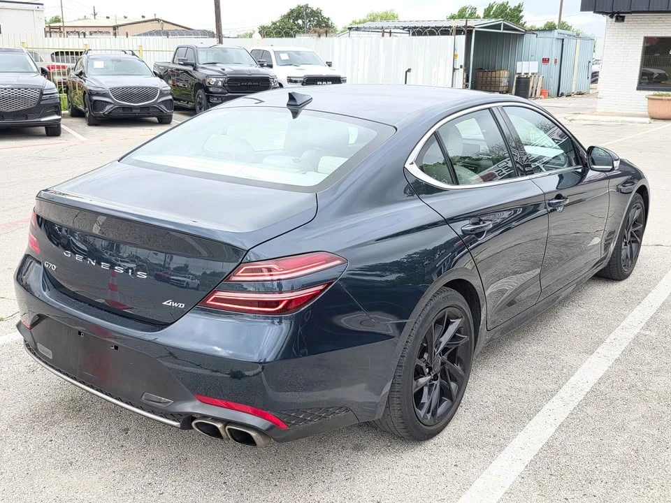 2022 Genesis G70 - Image 9 of 18