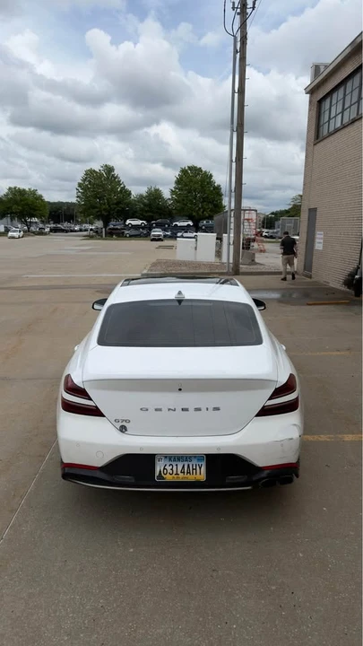 2022 Genesis G70 - Image 18 of 20