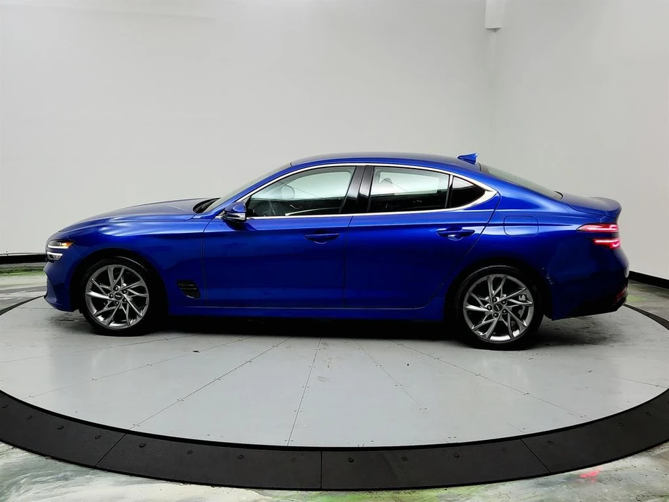 2022 Genesis G70 - Image 8 of 21