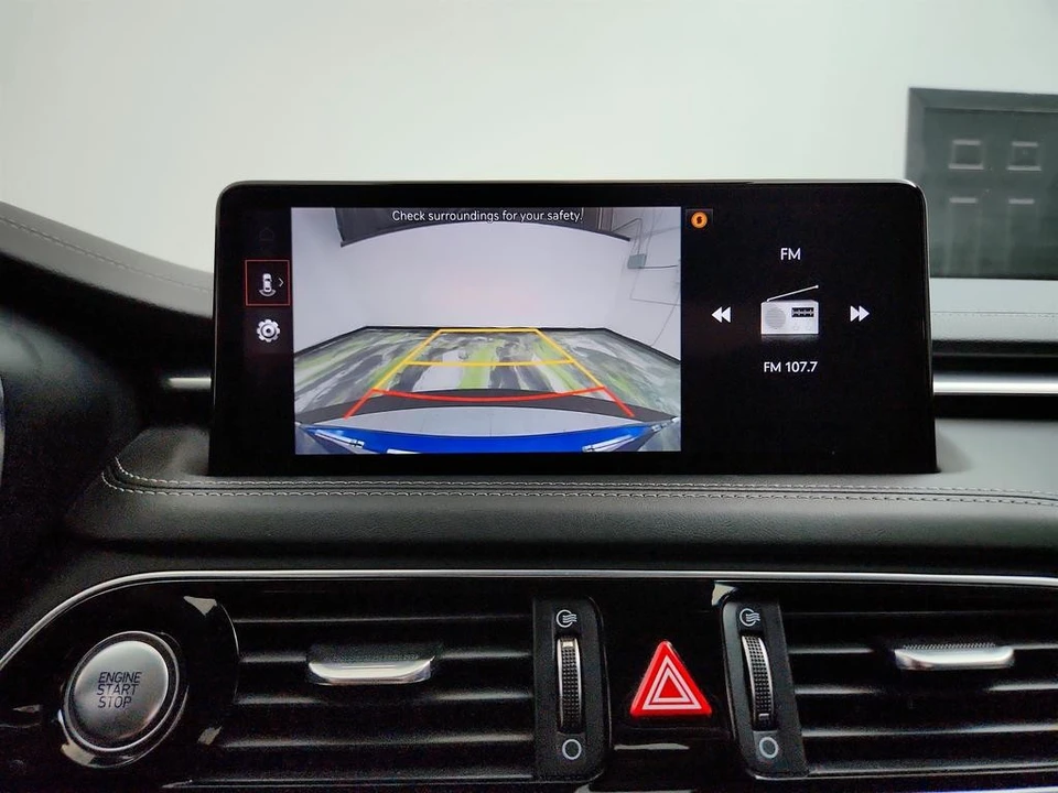 2022 Genesis G70 - Image 20 of 21