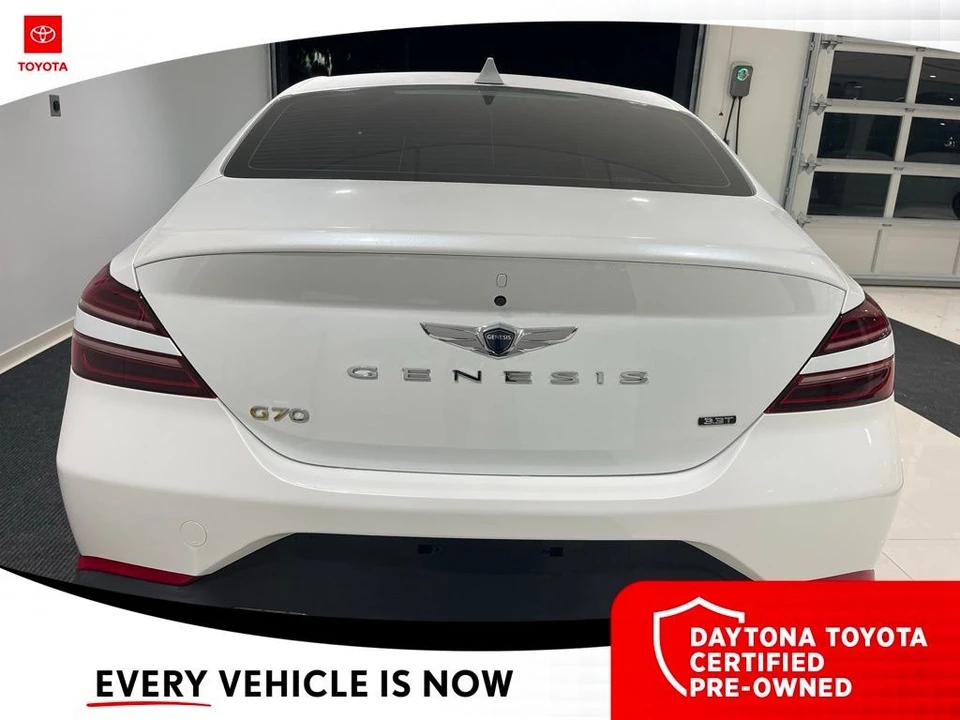 2022 Genesis G70 - Image 11 of 12