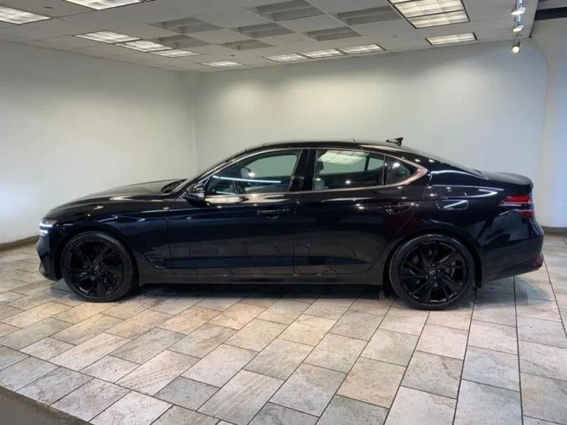2022 Genesis G70 - Image 5 of 12