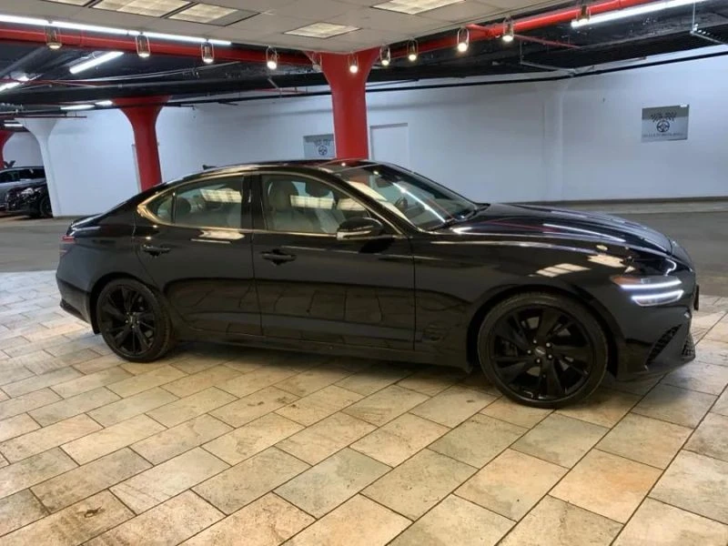 2022 Genesis G70 - Image 8 of 12