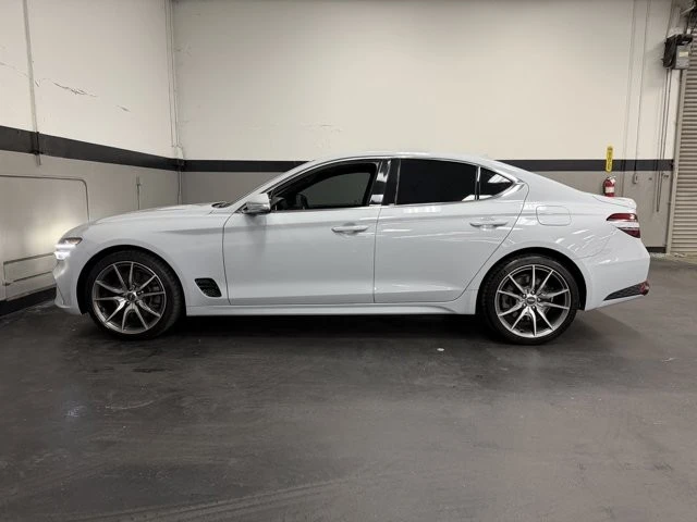 2022 Genesis G70 - Image 9 of 12
