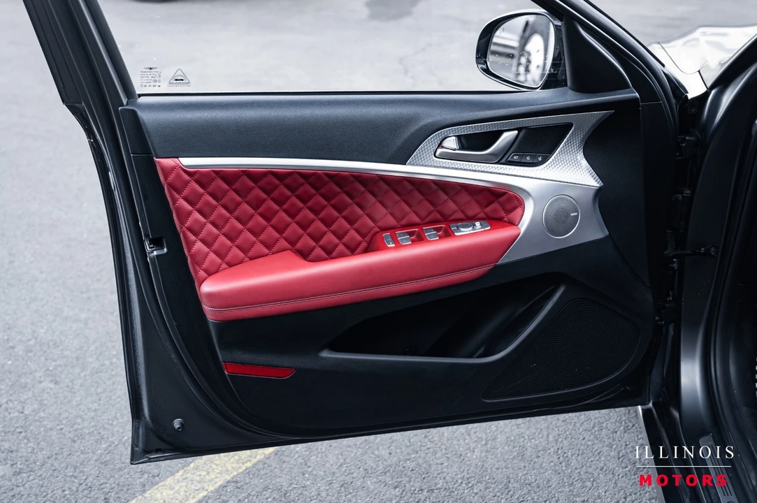 2022 Genesis G70 - Image 14 of 21