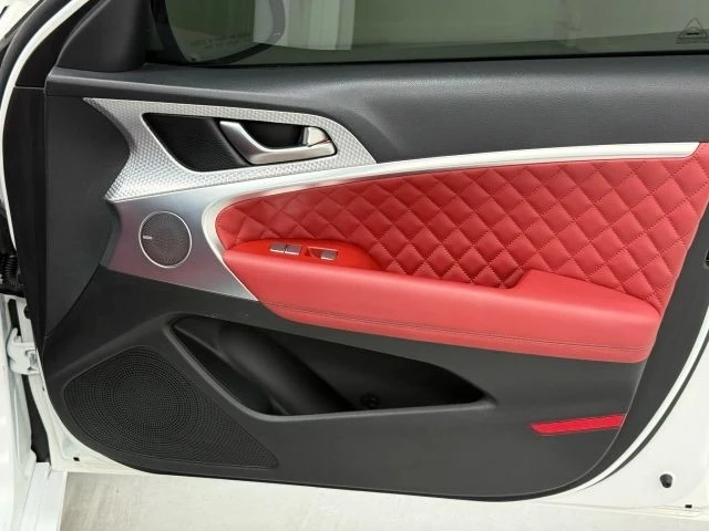 2022 Genesis G70 - Image 20 of 21