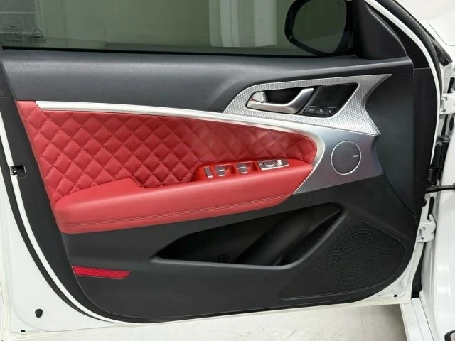 2022 Genesis G70 - Image 19 of 21