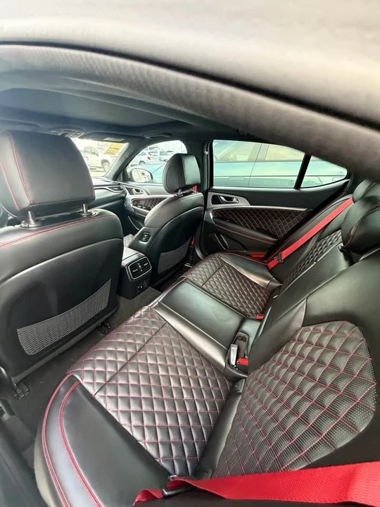 2022 Genesis G70 - Image 4 of 5