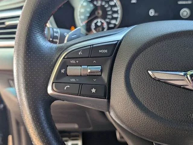 2022 Genesis G70 - Image 12 of 20
