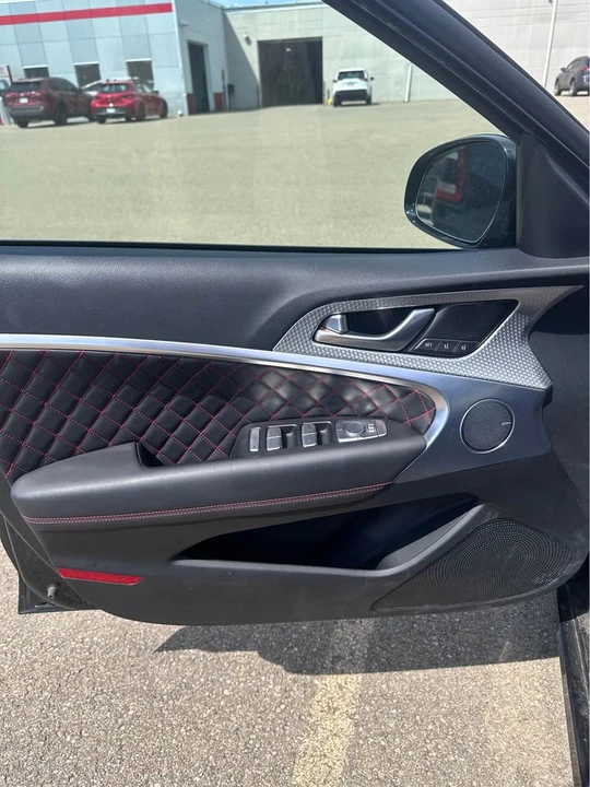2022 Genesis G70 - Image 14 of 16