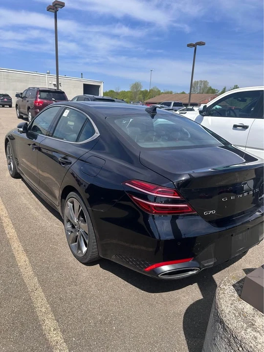 2022 Genesis G70 - Image 6 of 16