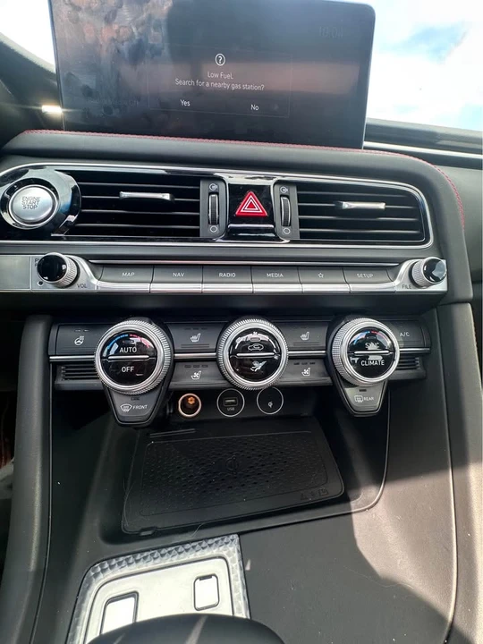 2022 Genesis G70 - Image 9 of 16