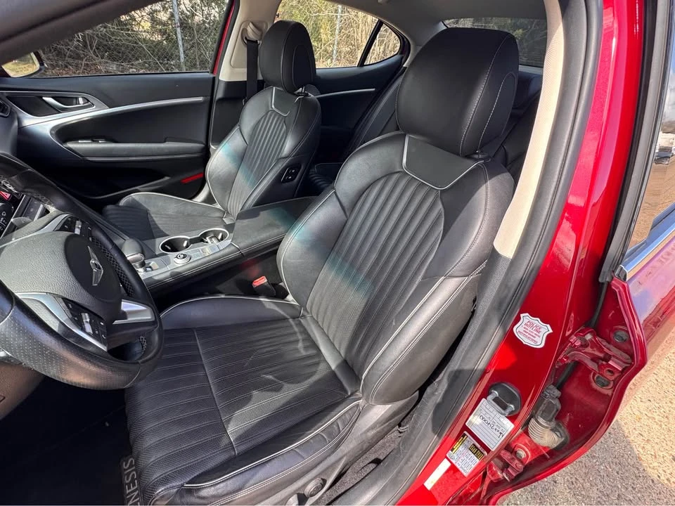 2022 Genesis G70 - Image 10 of 14