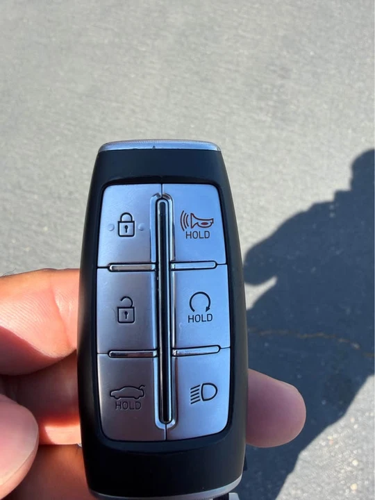 2022 Genesis G70 - Image 7 of 17