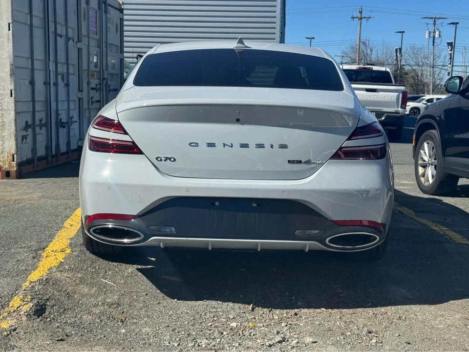 2022 Genesis G70 - Image 5 of 8