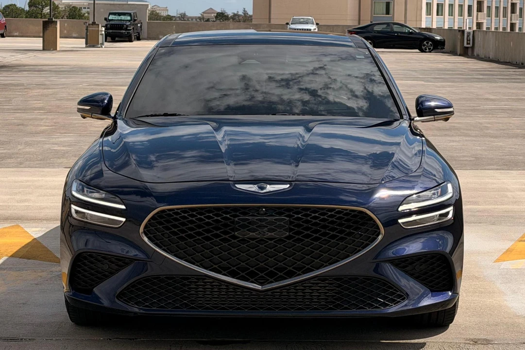 2022 Genesis G70 - Image 2 of 31