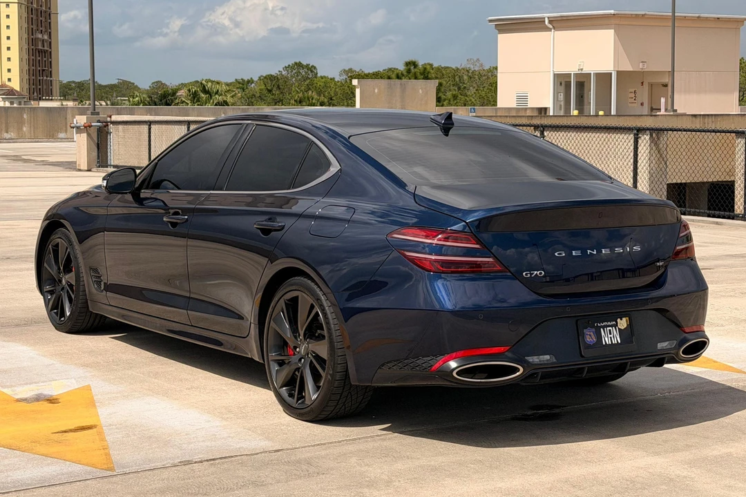 2022 Genesis G70 - Image 4 of 31
