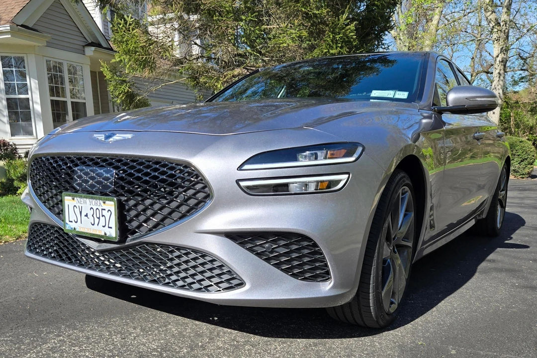2022 Genesis G70 - Image 8 of 31
