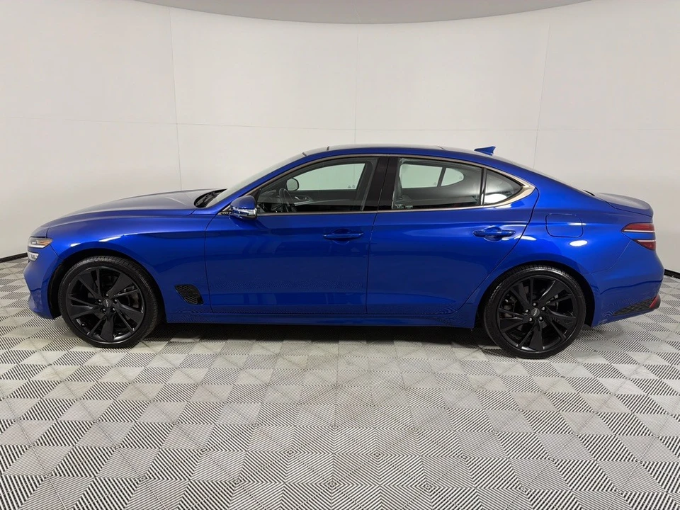 2022 Genesis G70 - Image 9 of 12