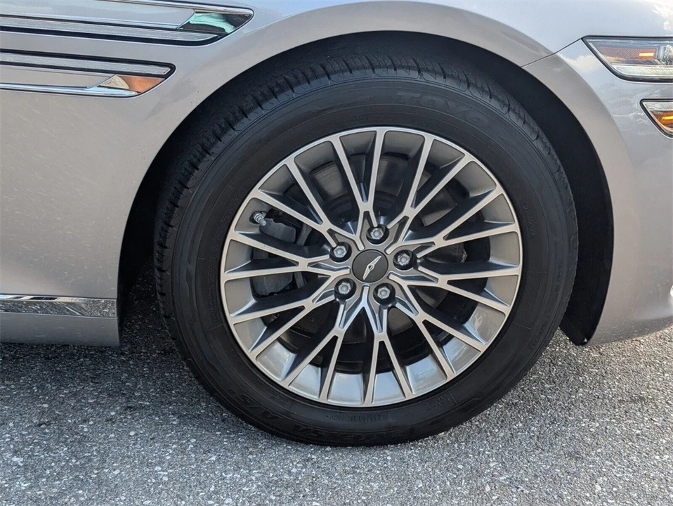 2022 Genesis G80 - Image 9 of 12