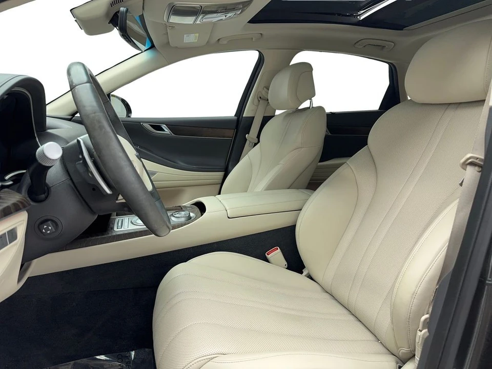 2022 Genesis G80 - Image 13 of 21