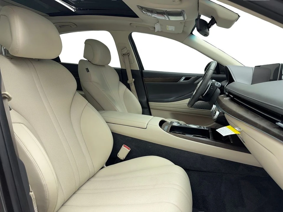 2022 Genesis G80 - Image 18 of 21