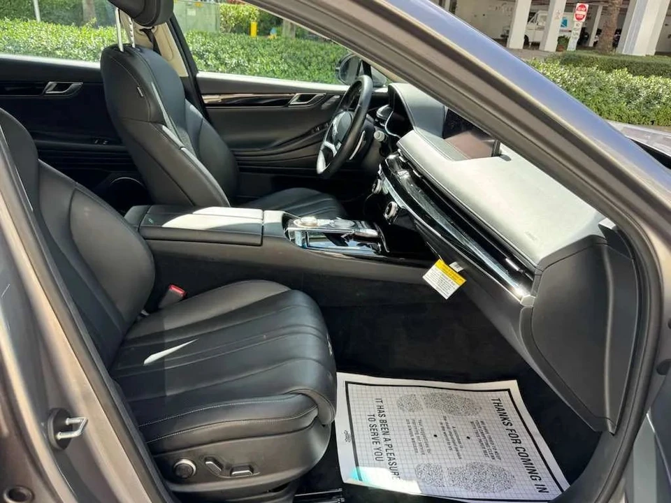 2022 Genesis G80 - Image 12 of 12